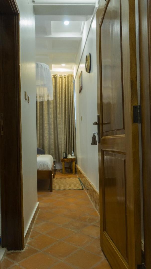 Ambrosia Heights Entebbe Exterior foto